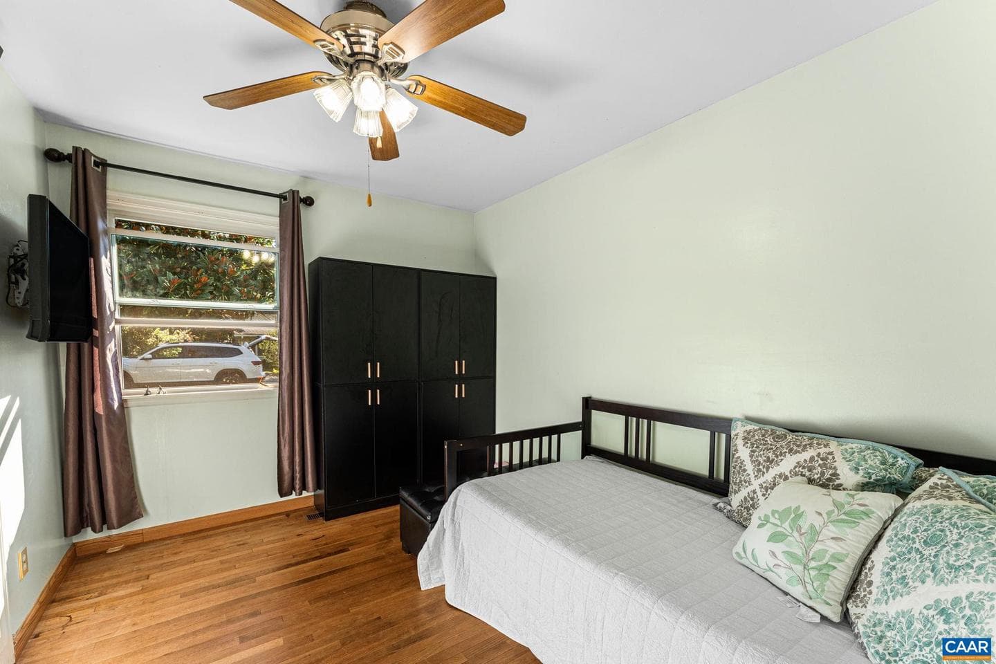 2225 Williamsburg Rd photo 20