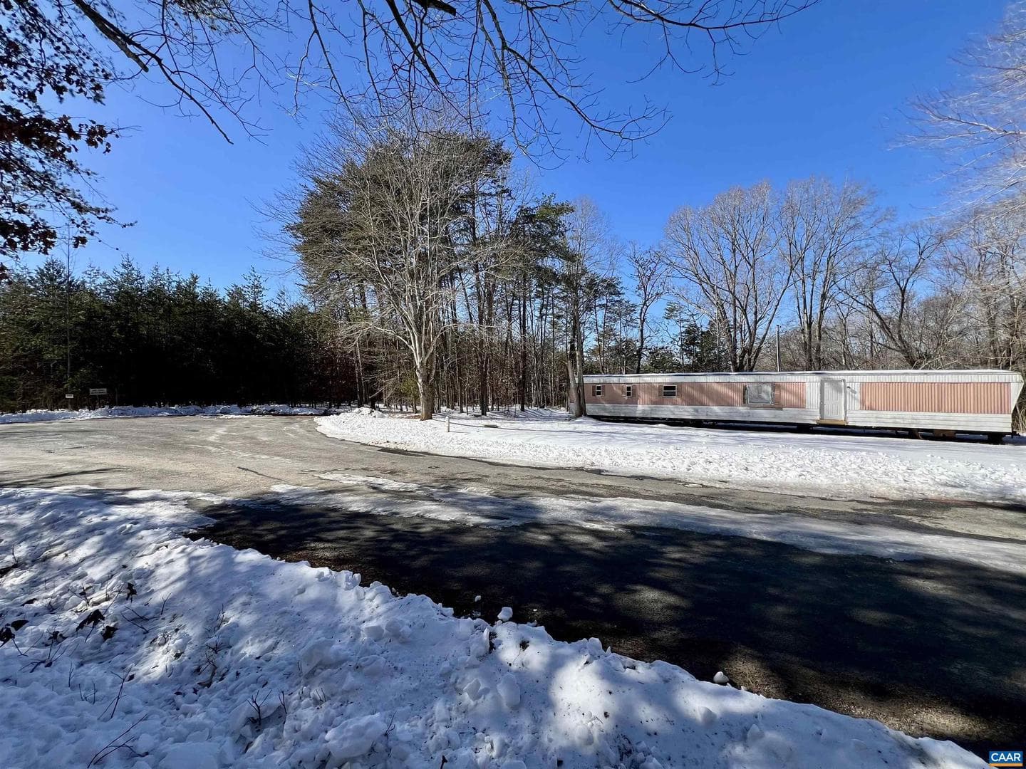 26 Allen Dr photo 2