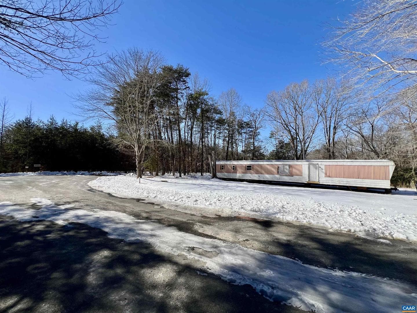 26 Allen Dr photo 3