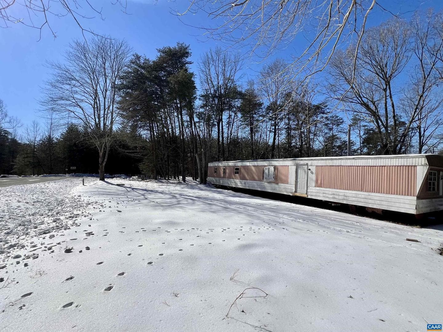 26 Allen Dr photo 4