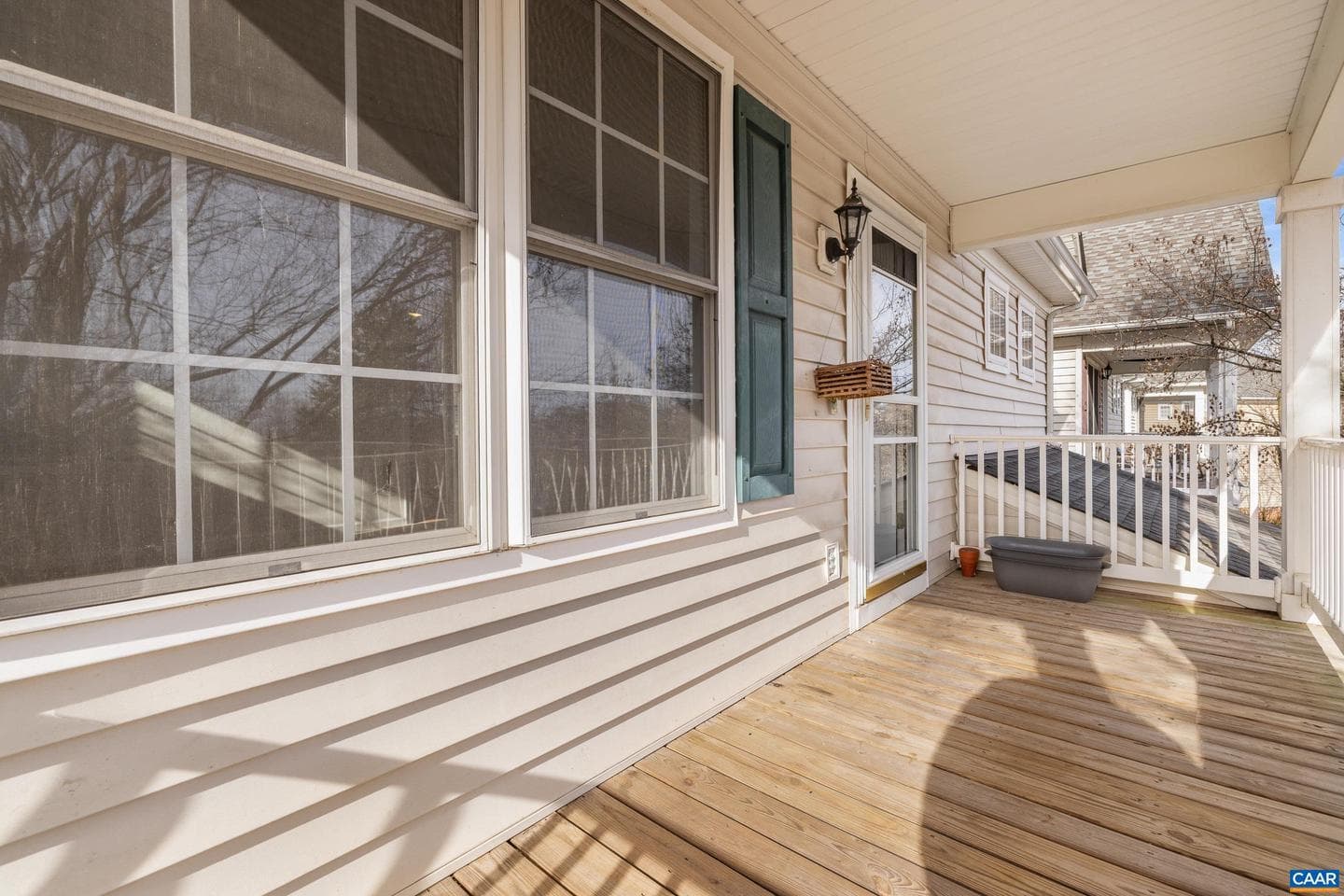 117 Burnet St photo 36