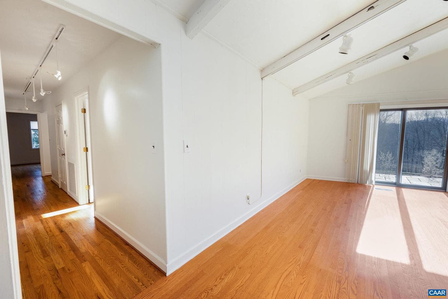 2288 Lexington Tpke photo 24