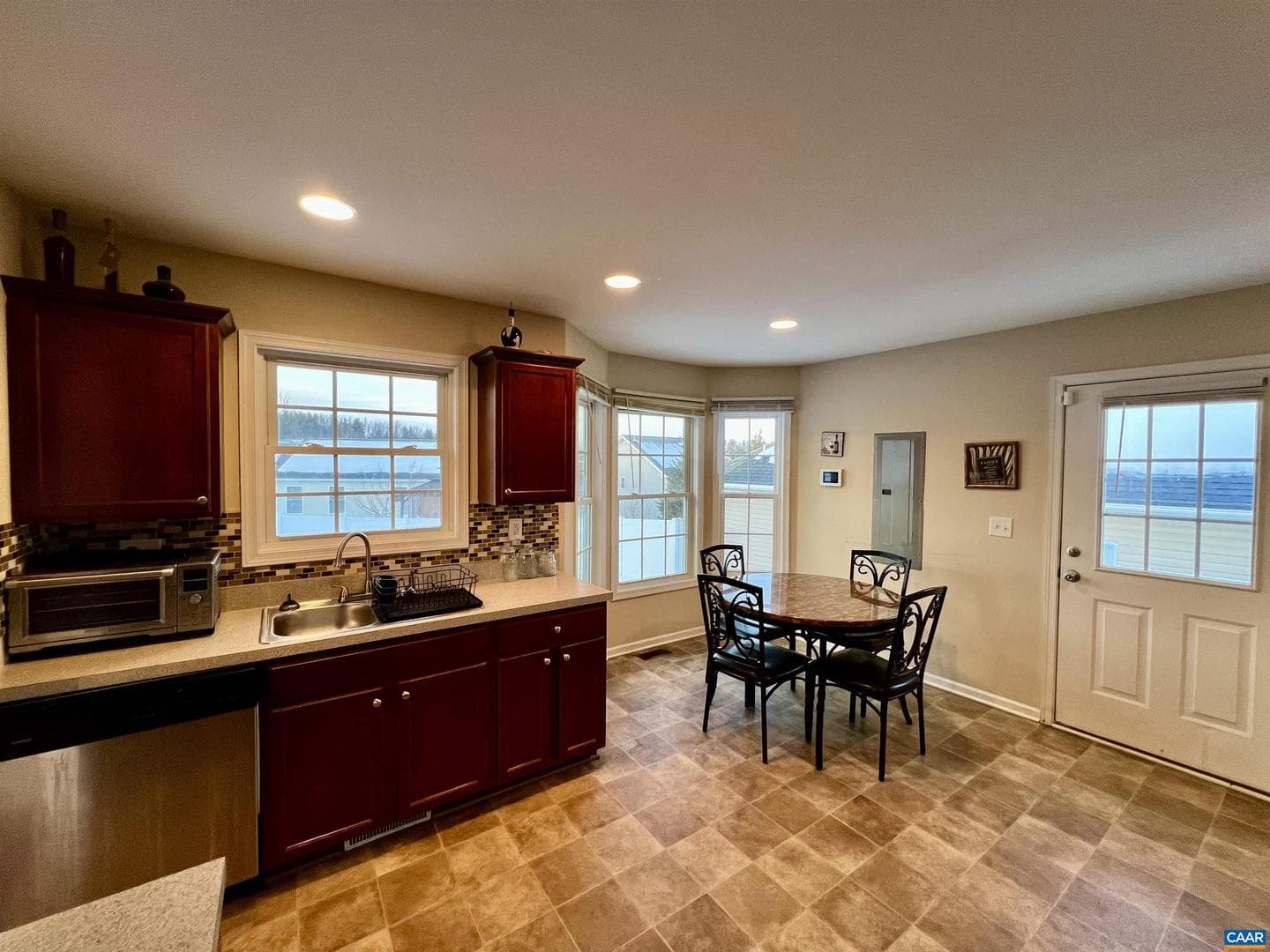 305 Overview St photo 17