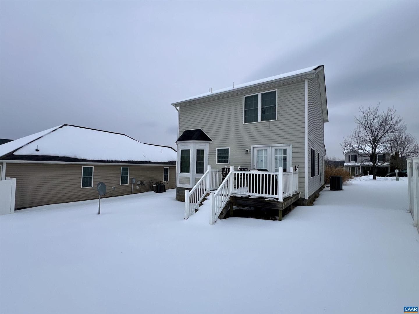 305 Overview St photo 38