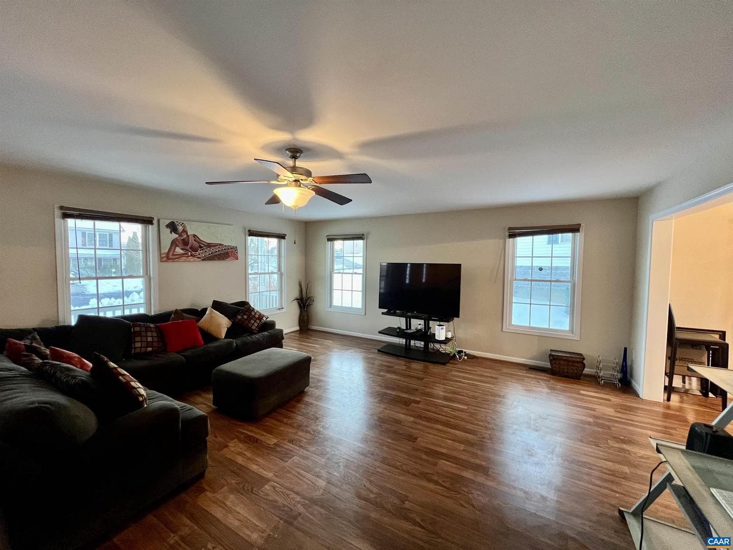 305 Overview St photo 7