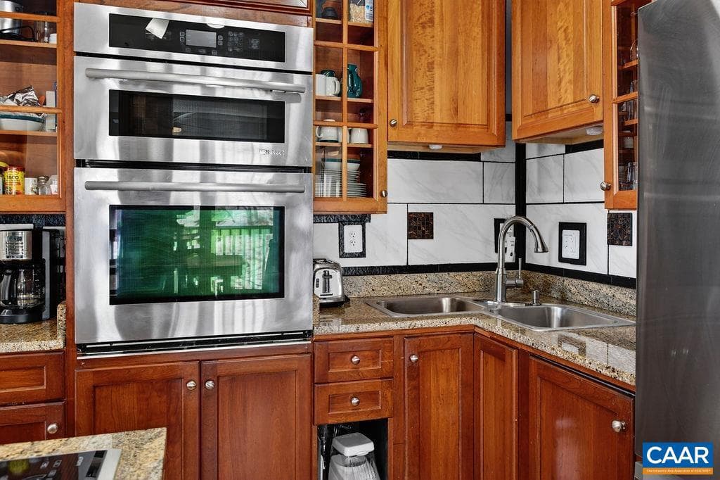 1448 Highlands Condos photo 11
