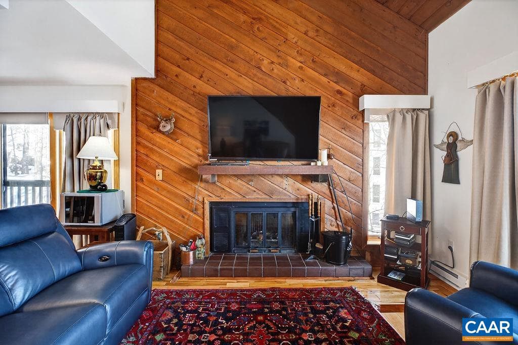 1448 Highlands Condos photo 4