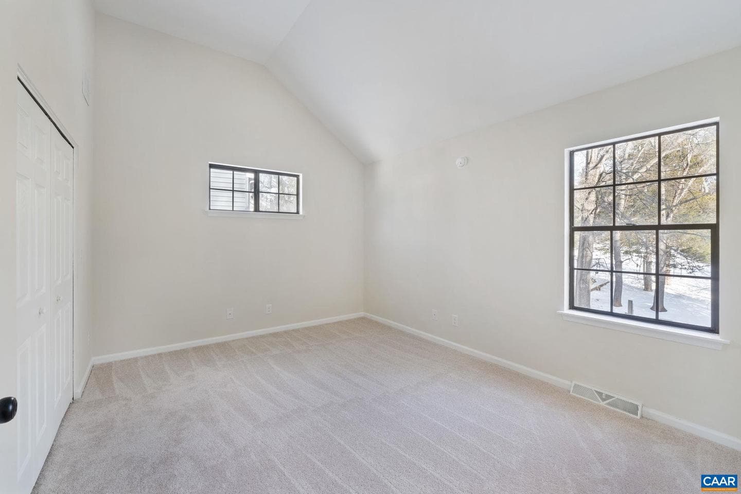 2364 Whitney Ct photo 22