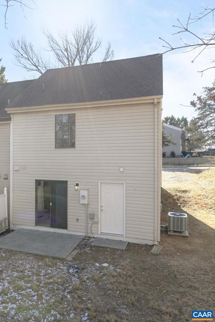 2364 Whitney Ct photo 39