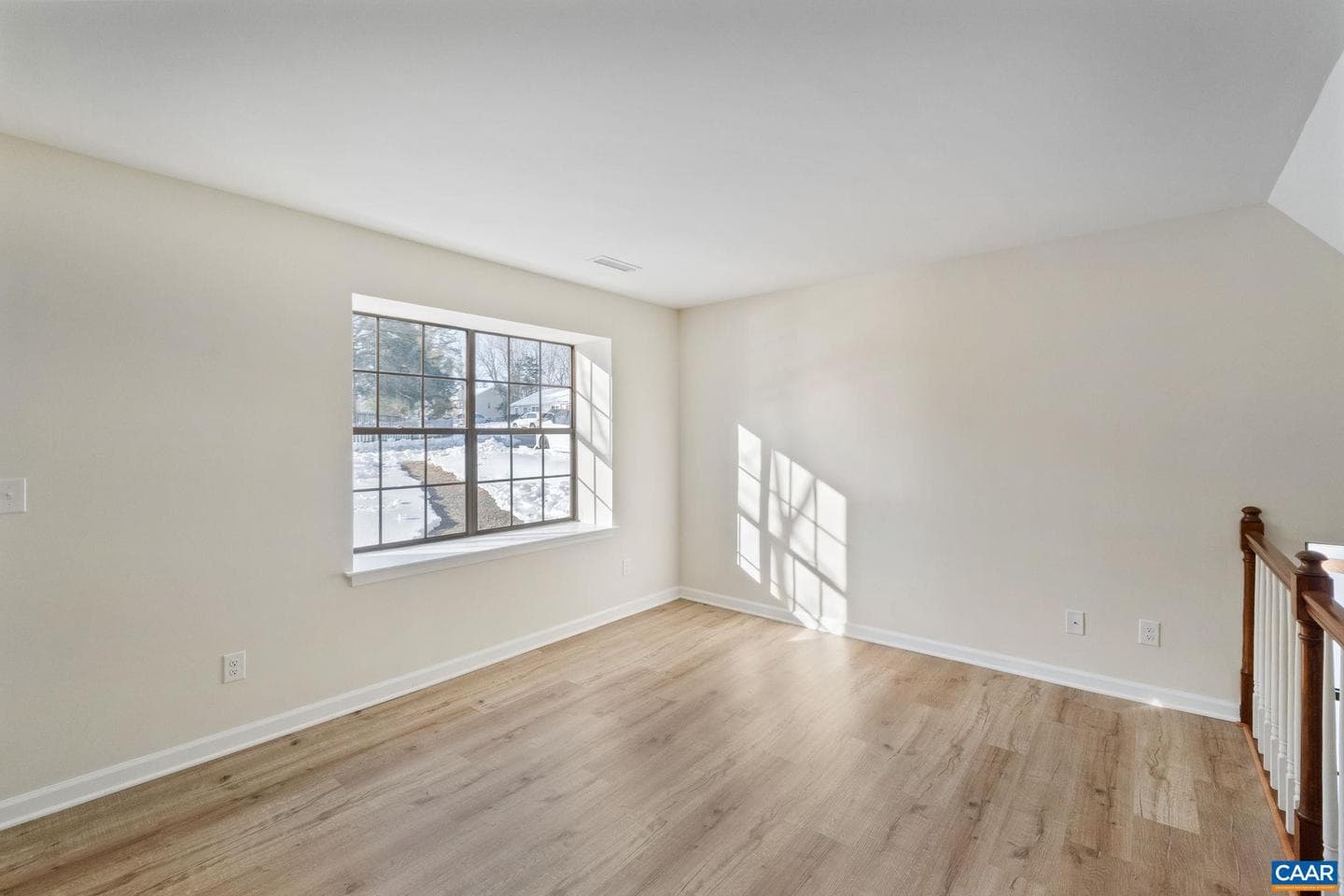 2364 Whitney Ct photo 9