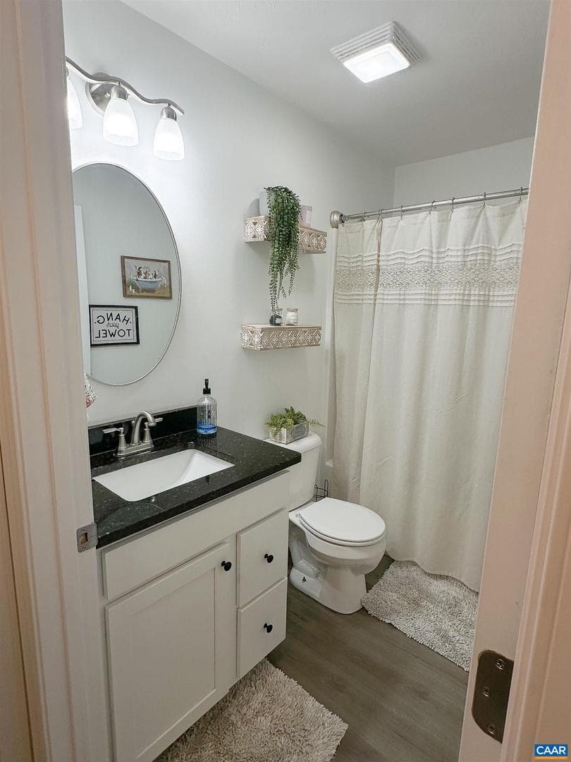 307 15th St photo 6