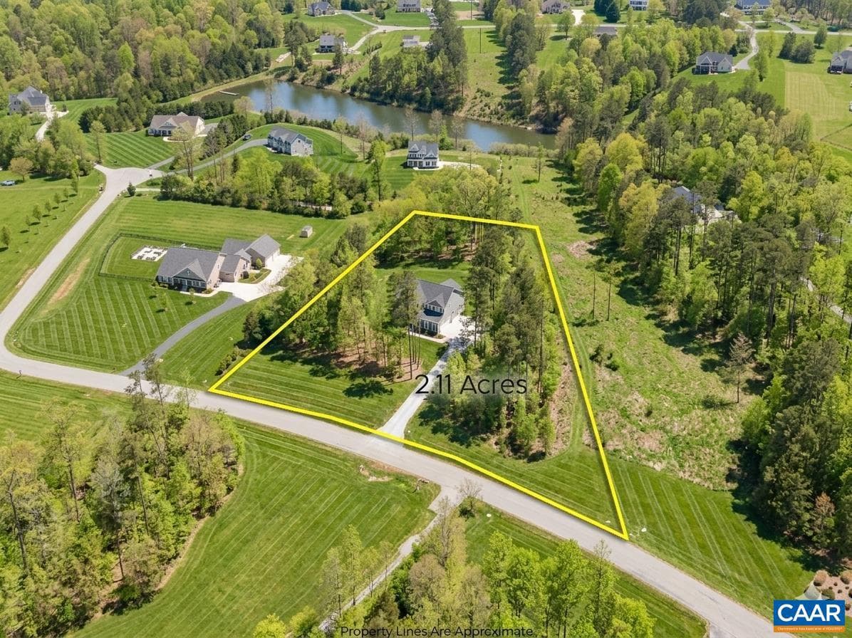 562 Taylor Ridge Way photo 3