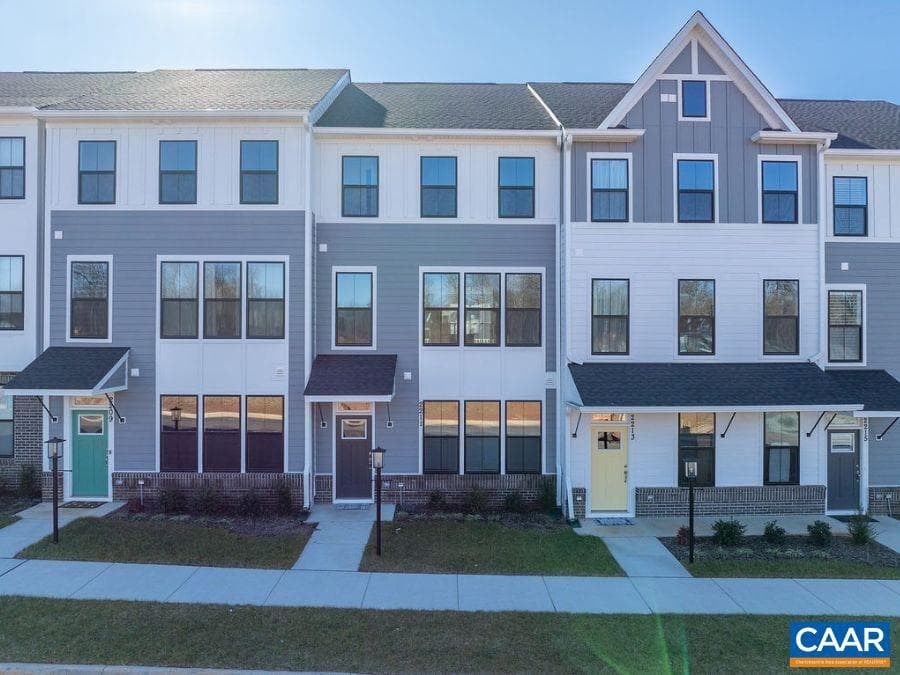 2205 Swallowtail Ln photo 8