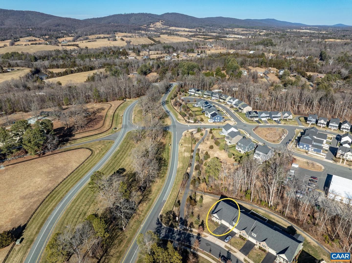 347 Winding Rd photo 40