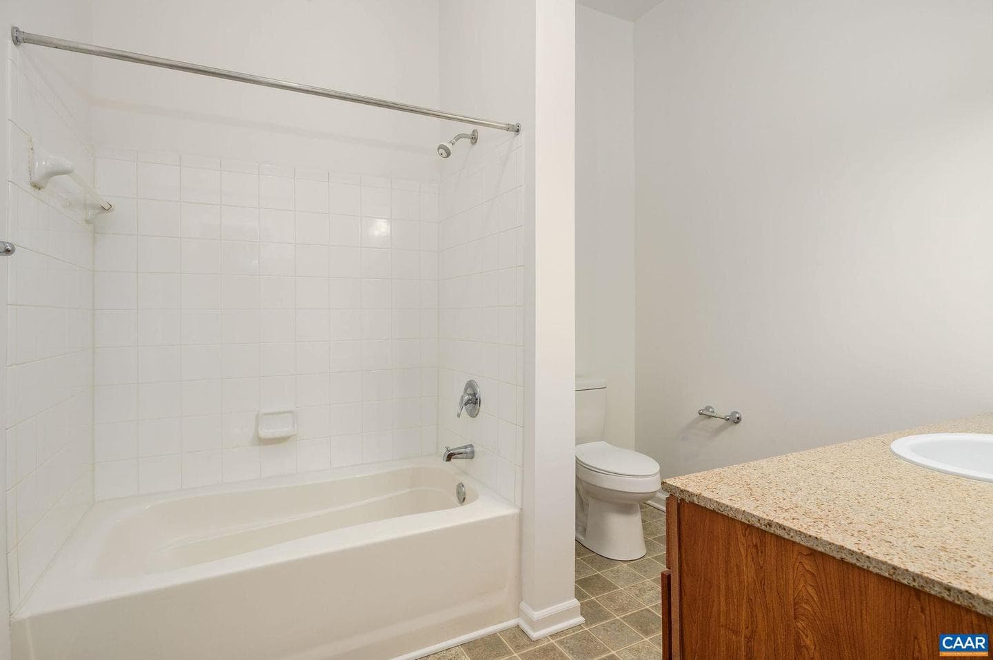 755 Walker Sq #4b photo 8