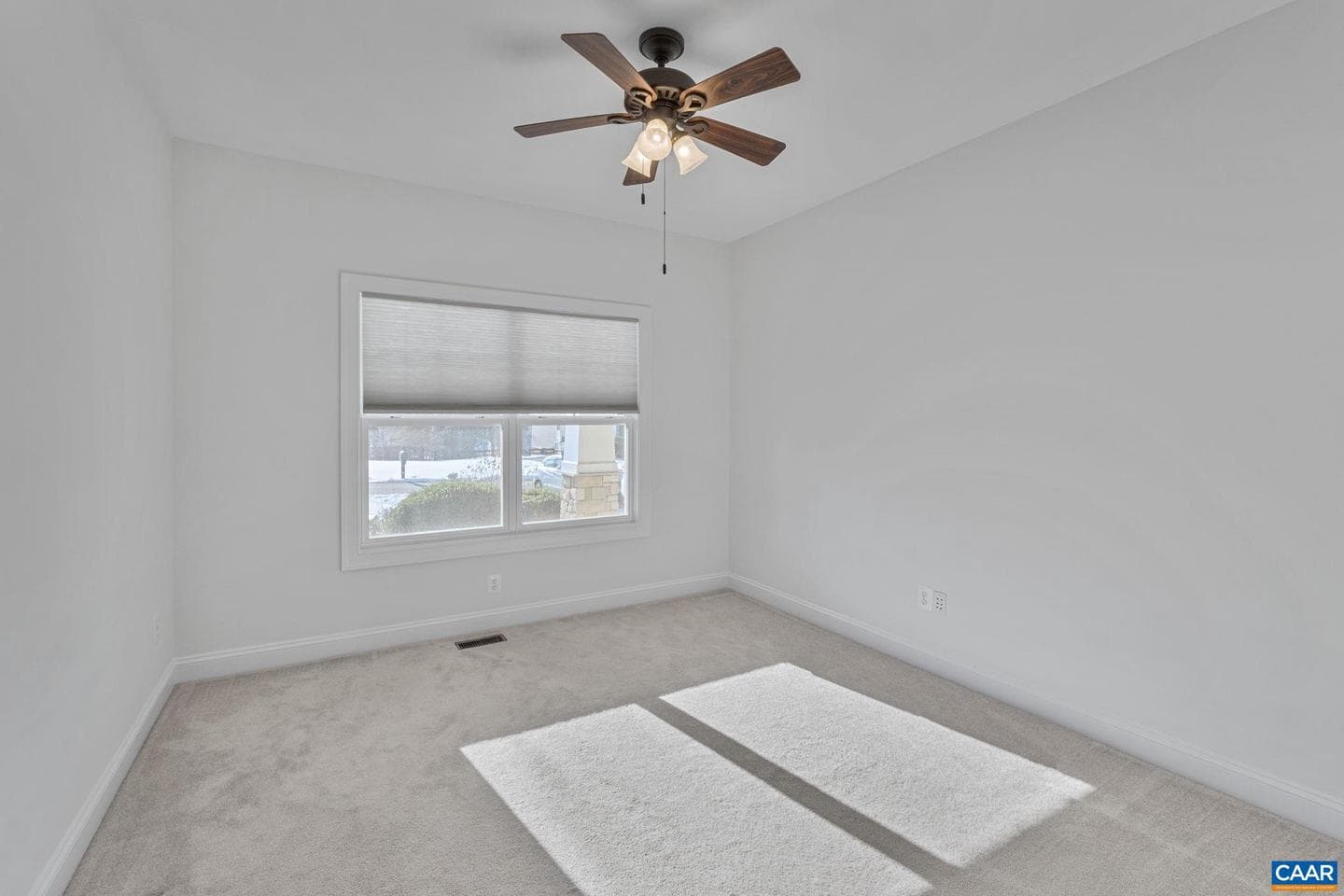 18 Highland Cir photo 24