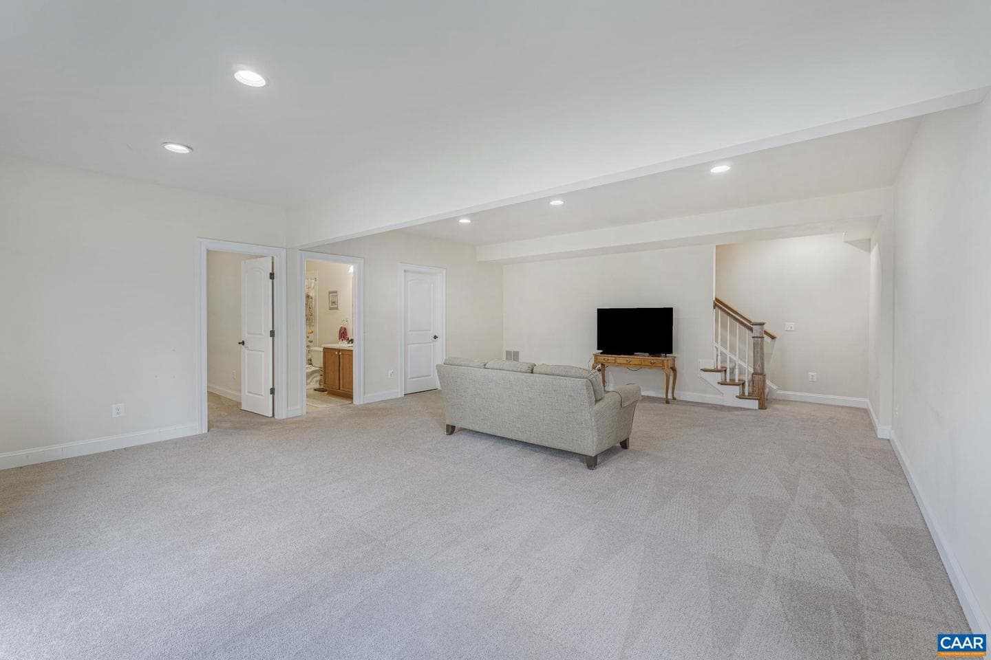 18 Highland Cir photo 34
