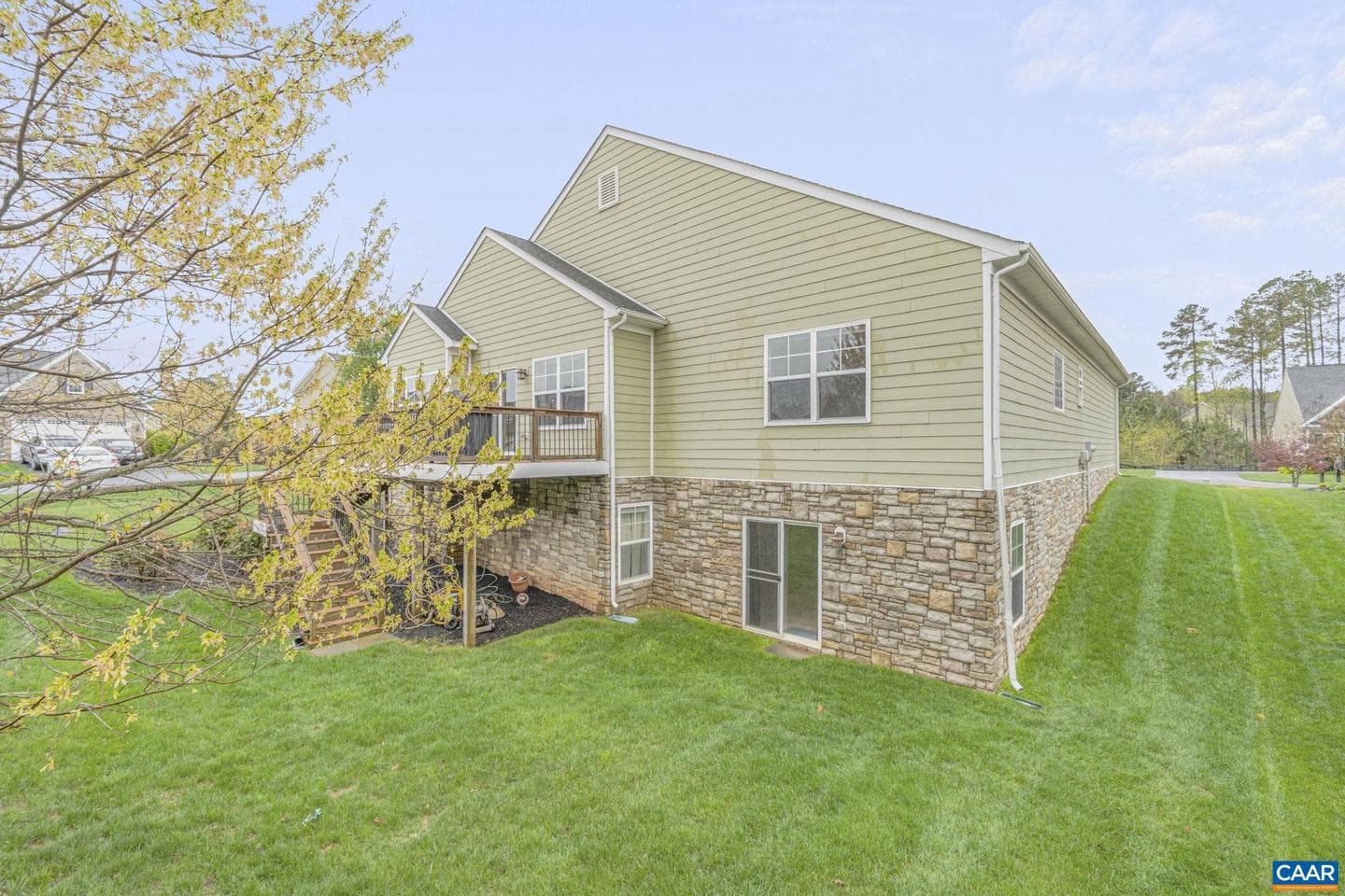 18 Highland Cir photo 40