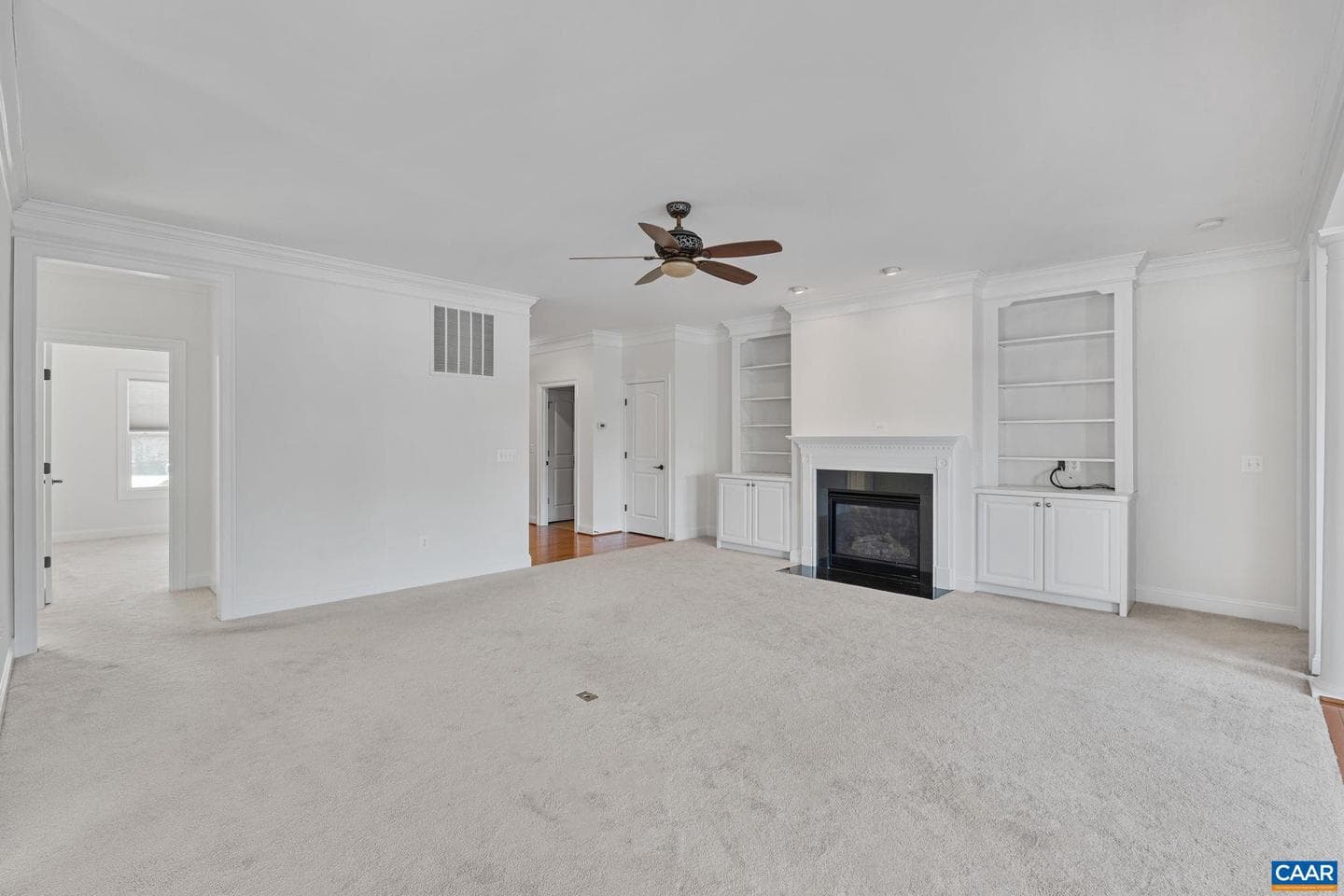 18 Highland Cir photo 9