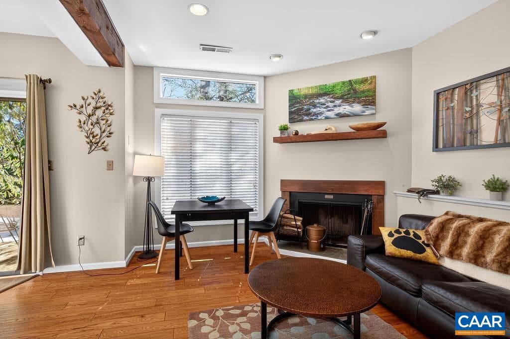 474 Three Ridges Condos photo 3