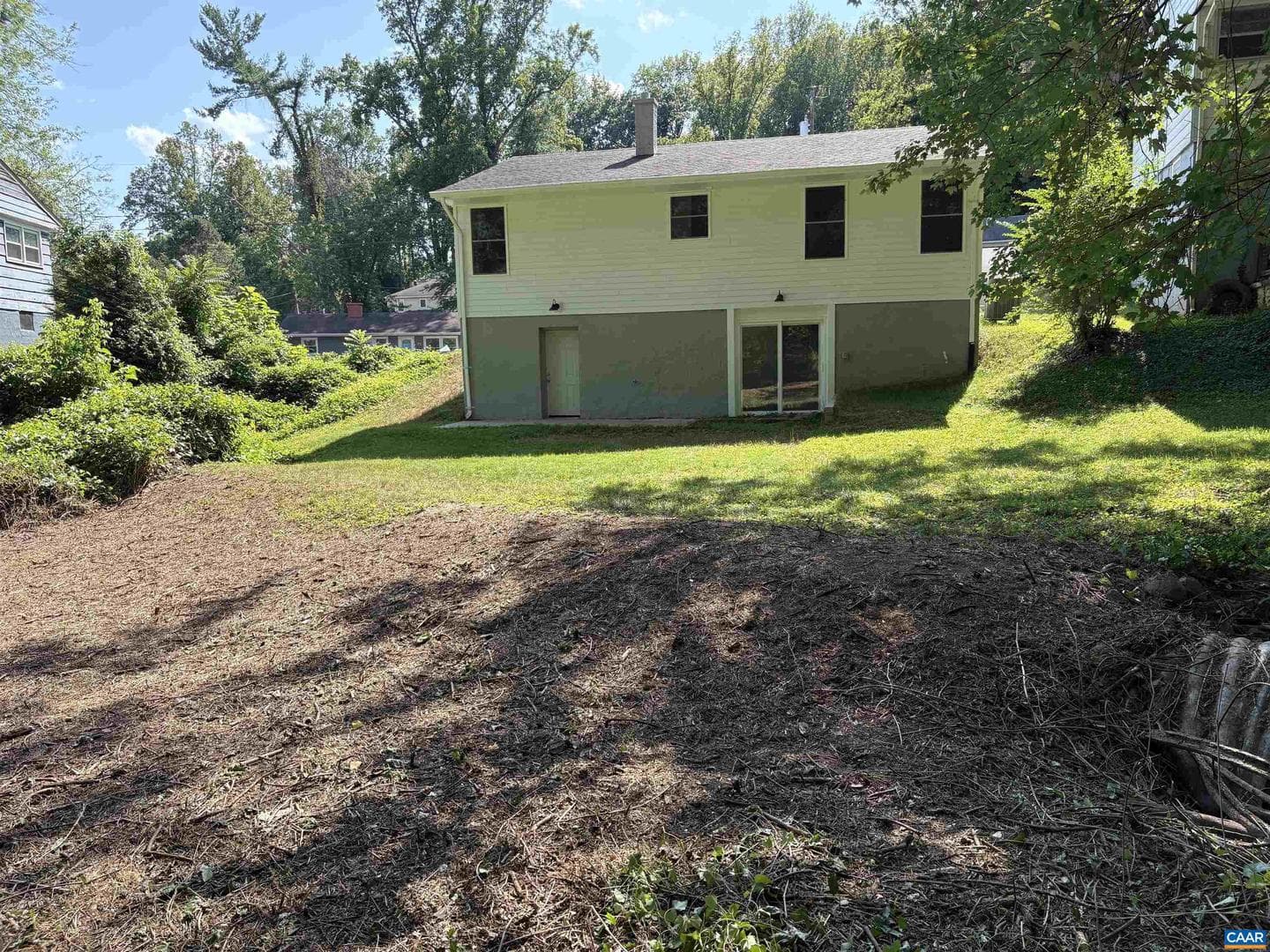 102 North Baker St photo 38