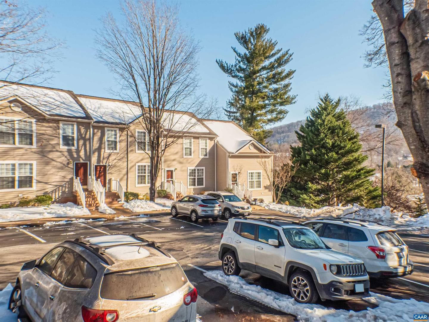 117 Hartford Ct photo 3