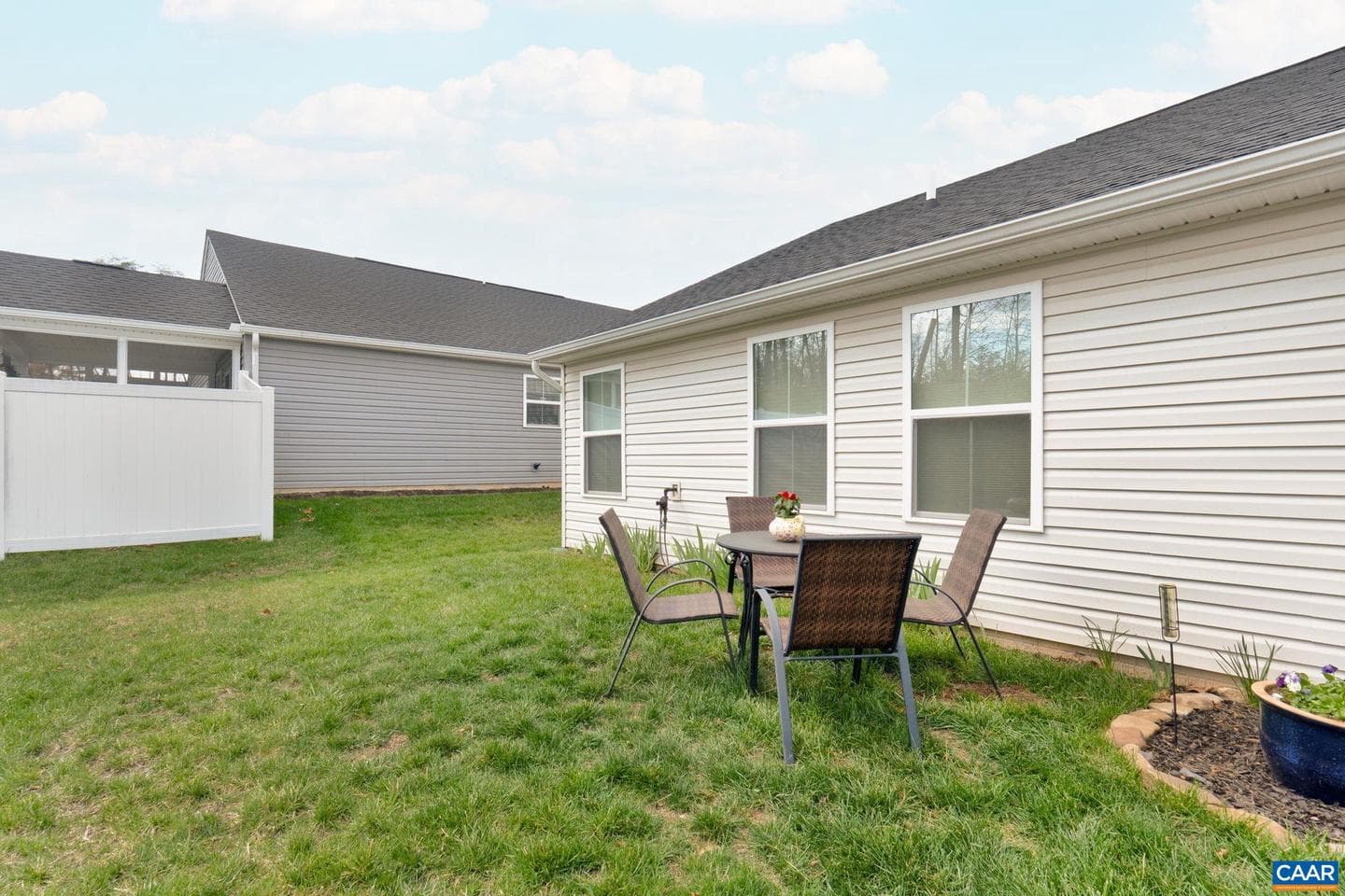 108 Archer Dr photo 29