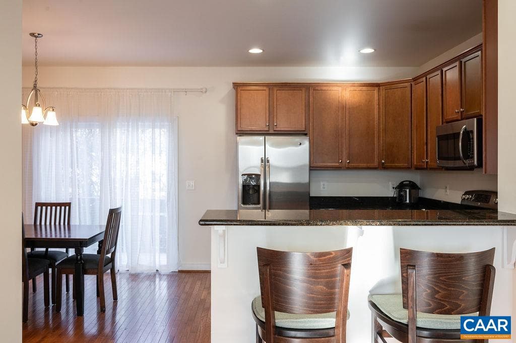 103 Longwood Dr #E photo 12