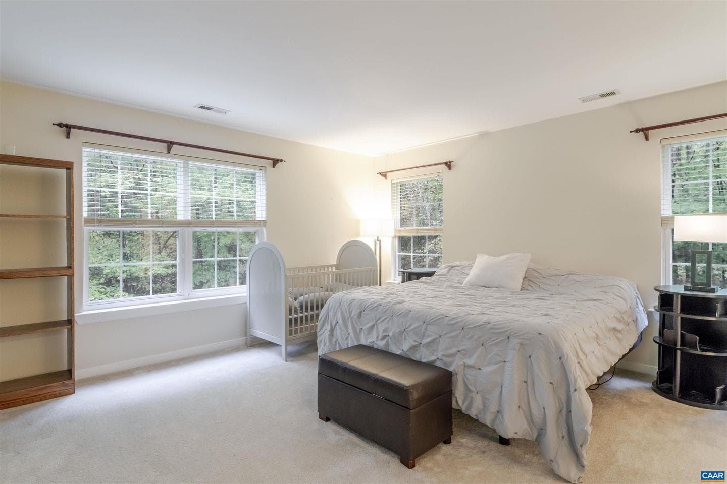 240 Oakmont Dr photo 22