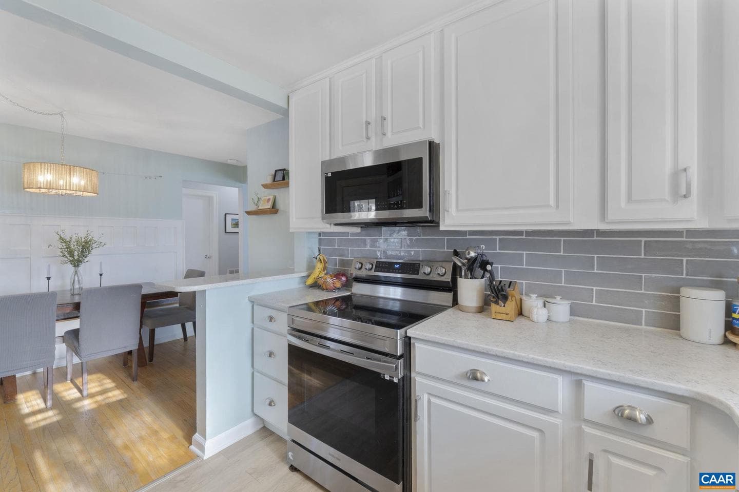 1319 Riverdale Dr photo 13
