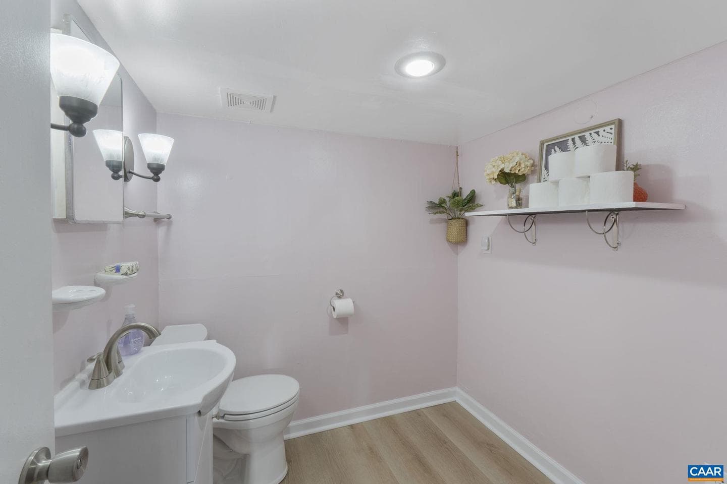 1319 Riverdale Dr photo 24