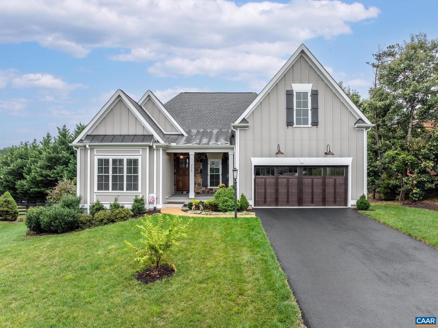2426 Pendower Ln photo 3