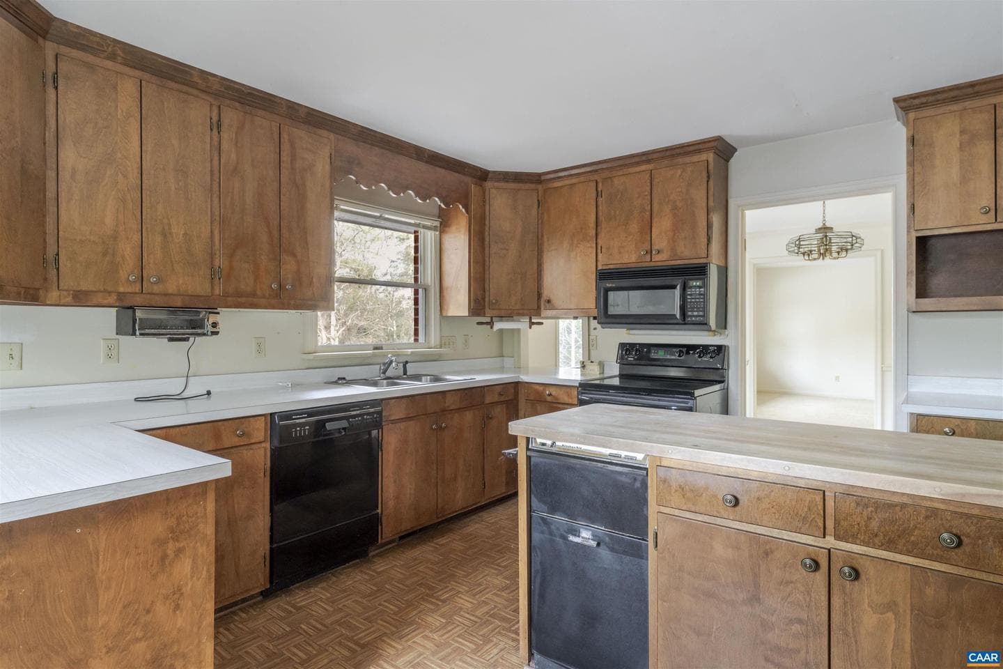 630 Kearsarge Cir photo 12