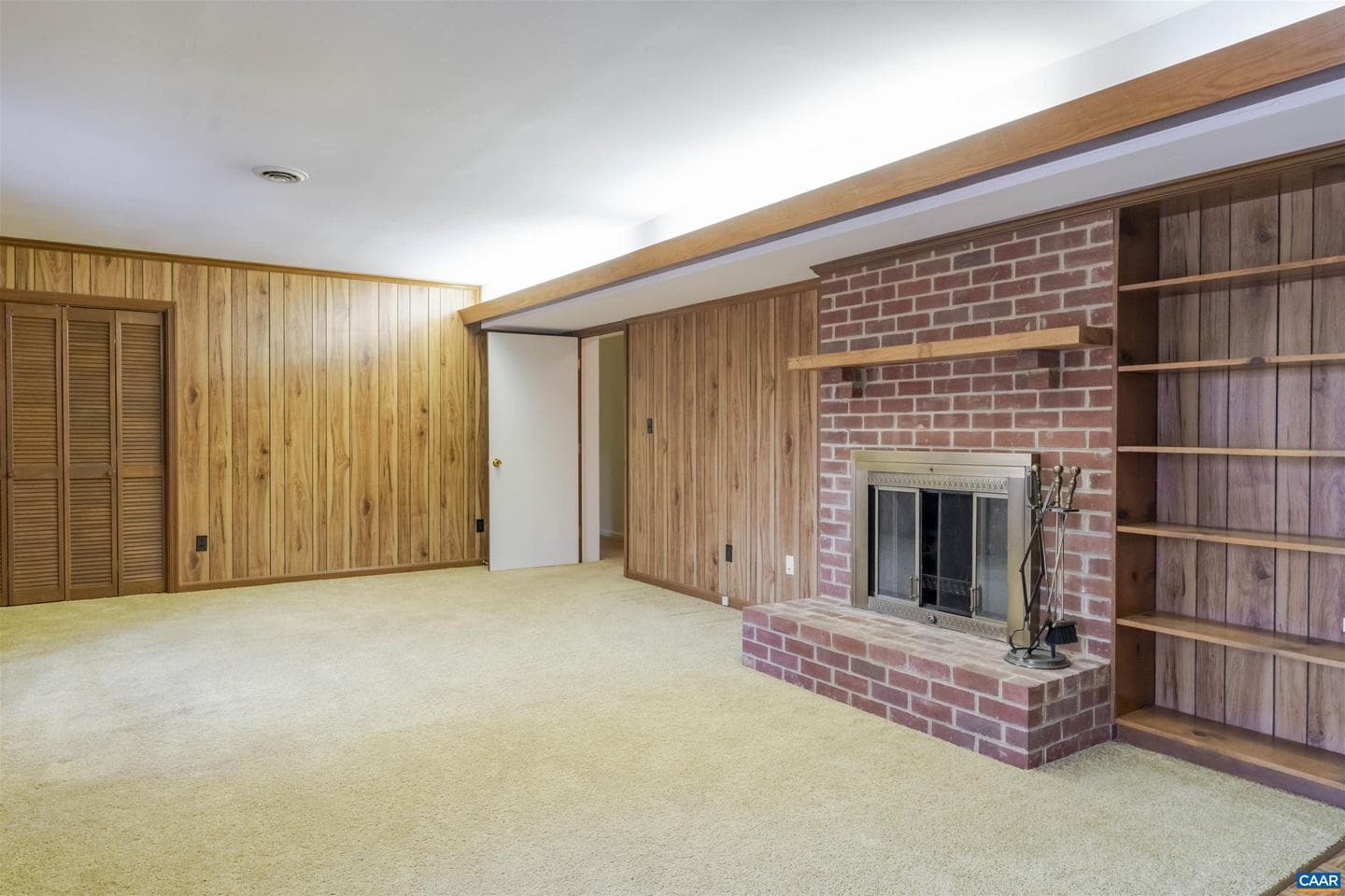630 Kearsarge Cir photo 29