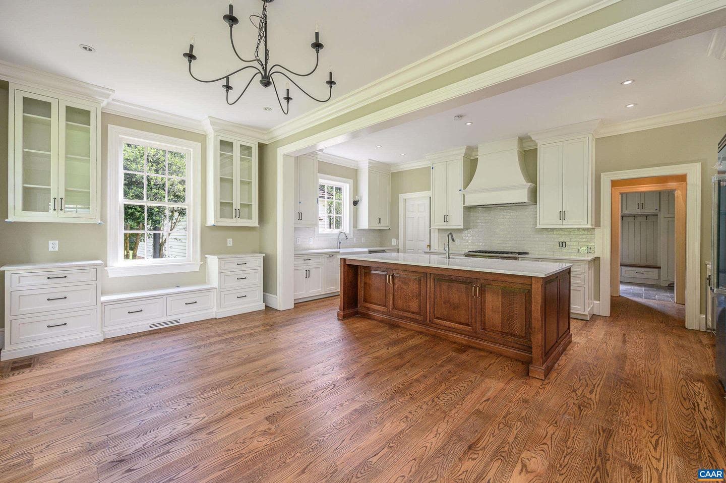 2405 Coopers Ln photo 11