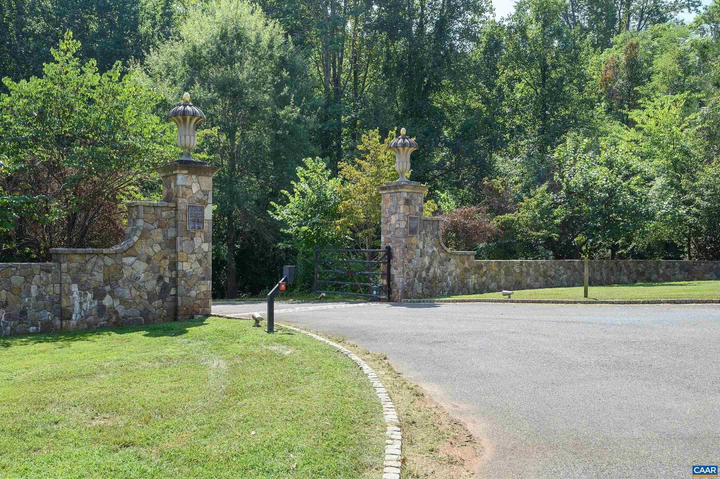 2405 Coopers Ln photo 37