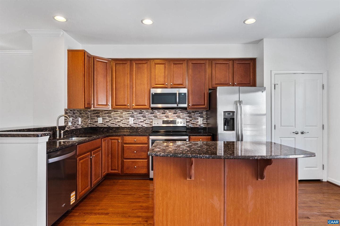 1511 Wickham Pond Dr photo 16