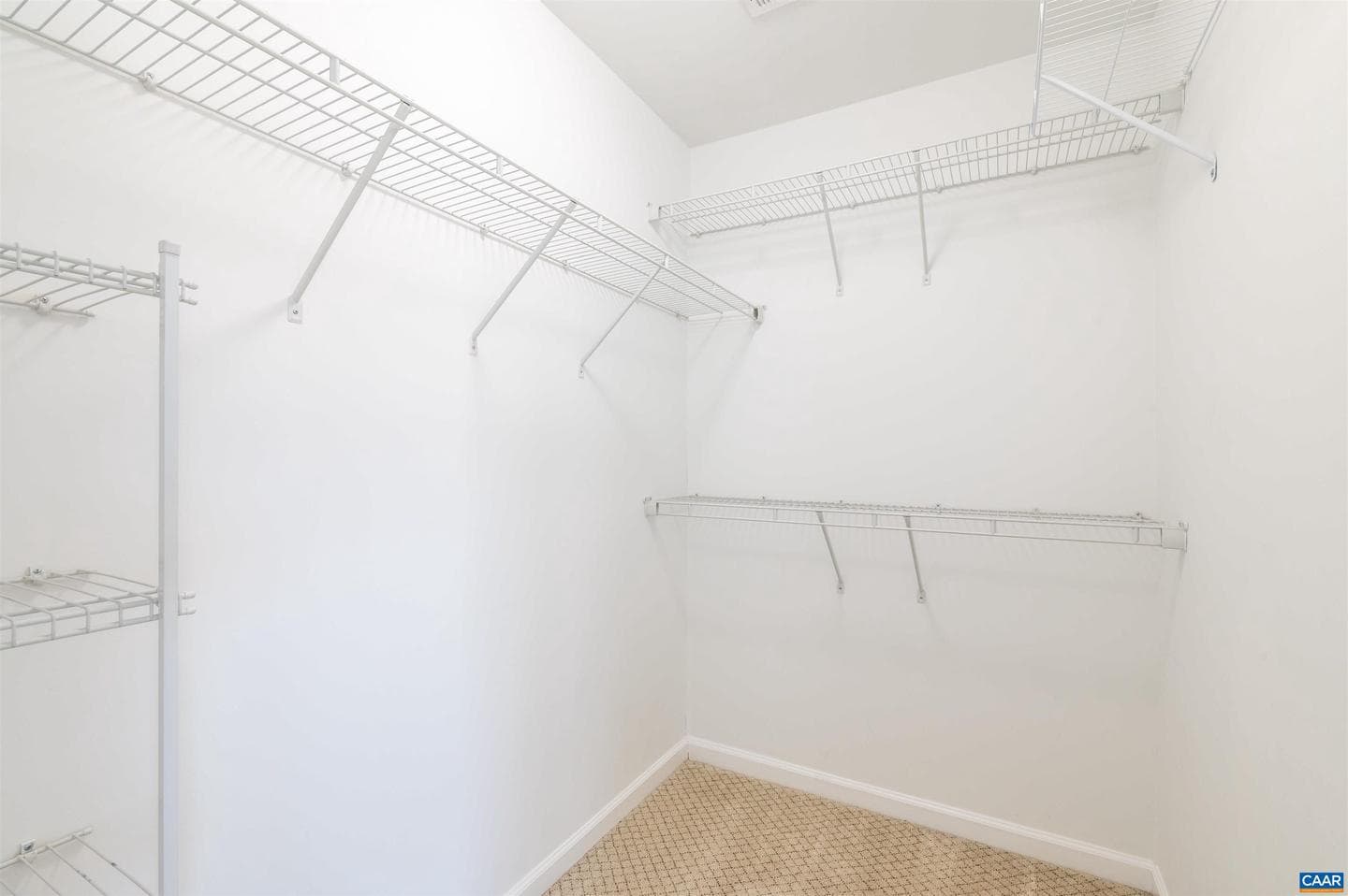 1511 Wickham Pond Dr photo 28