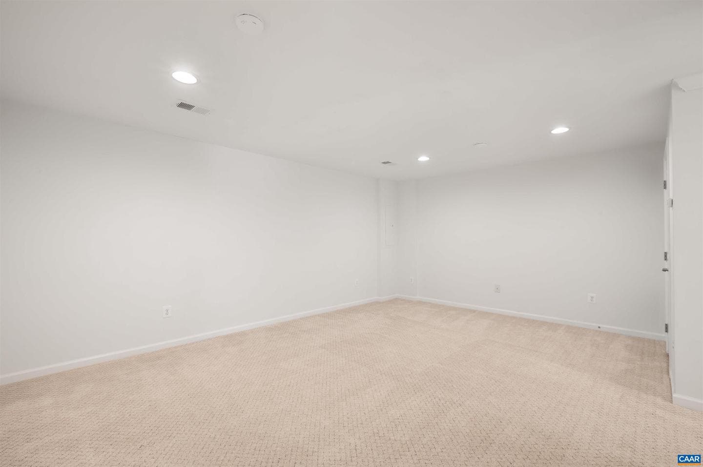 1511 Wickham Pond Dr photo 7