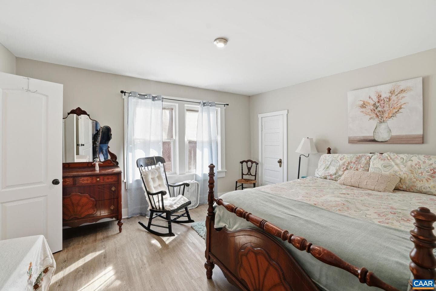 31 Capell Ln photo 18