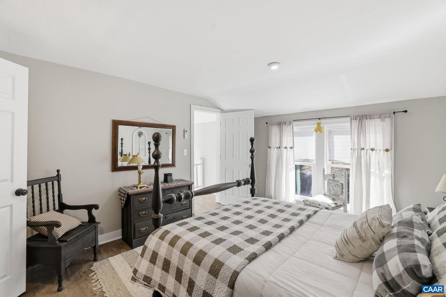 31 Capell Ln photo 21