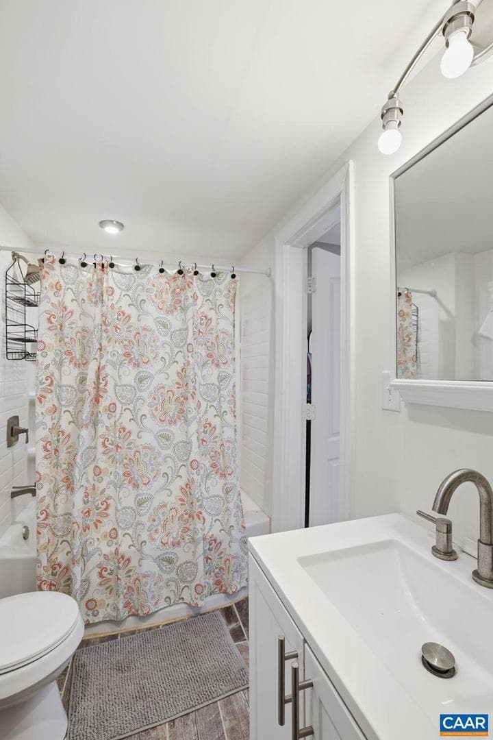 31 Capell Ln photo 29