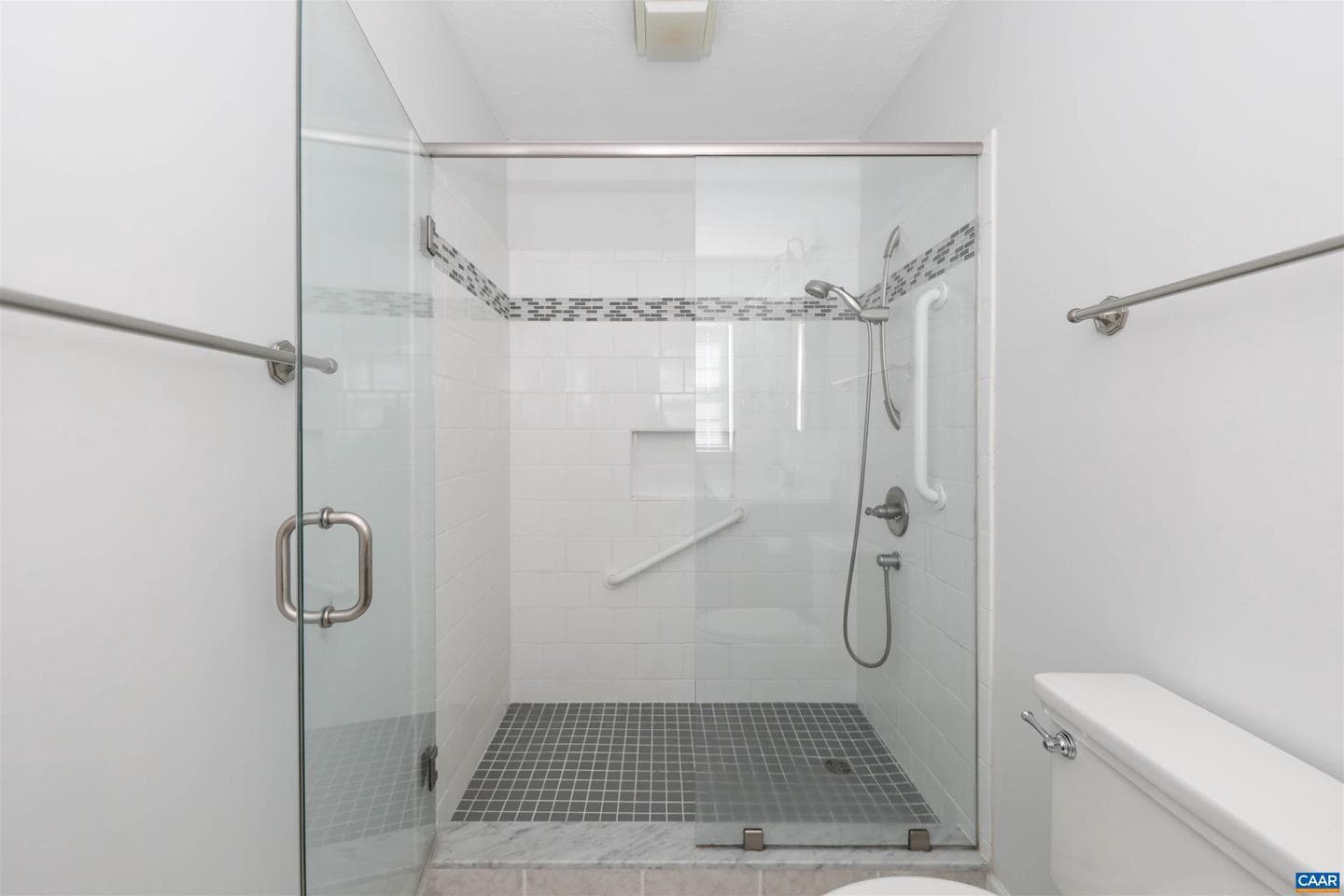 1004 Coleman St photo 19