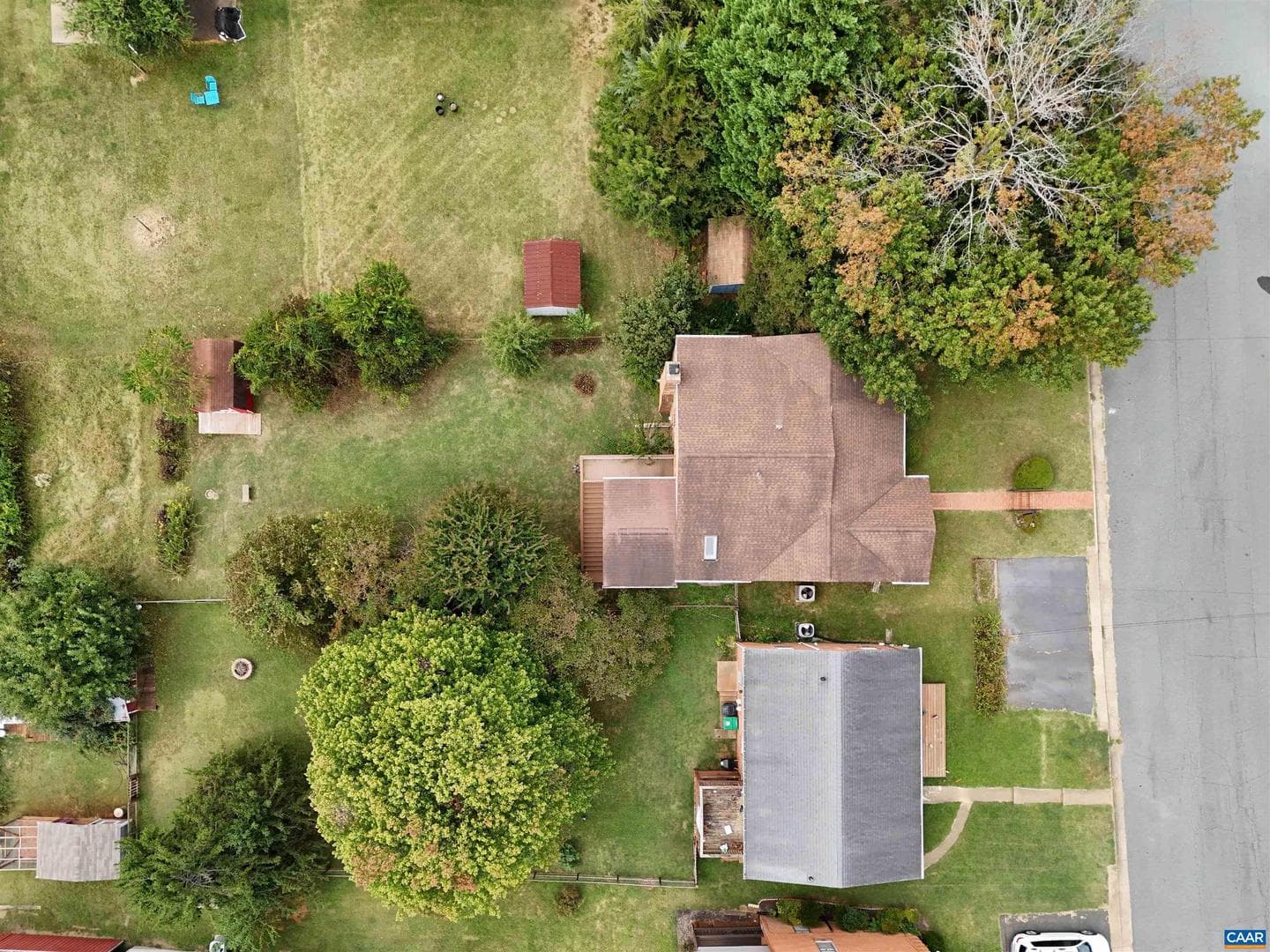 1004 Coleman St photo 40