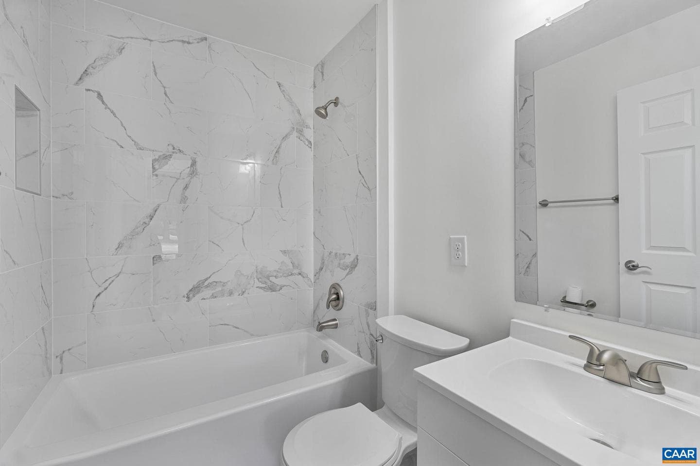 115 Deerwood Dr photo 23