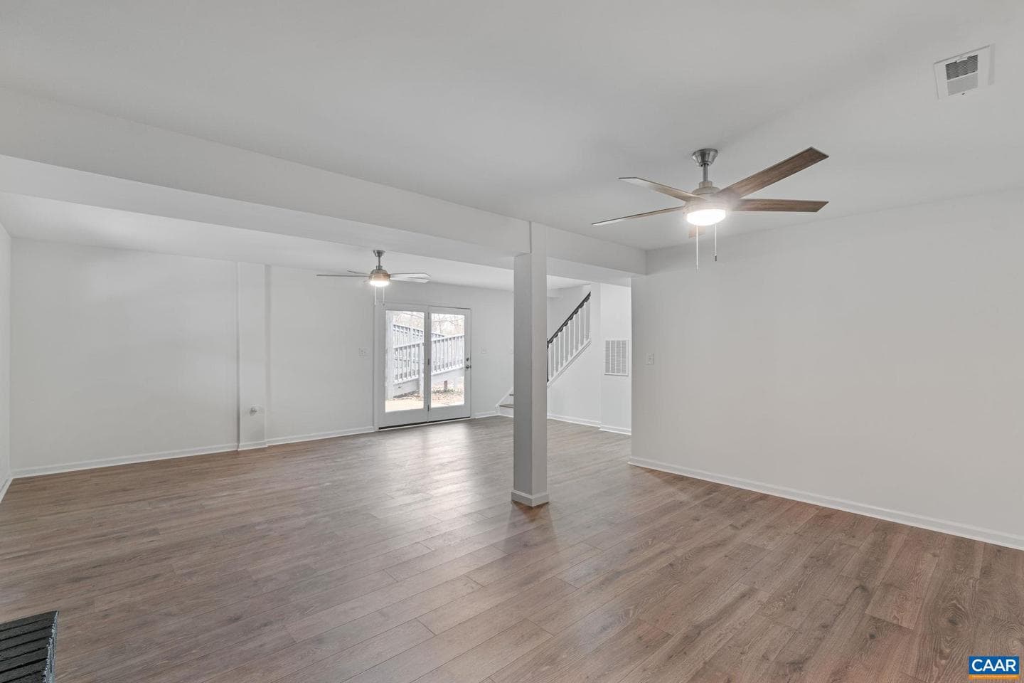 115 Deerwood Dr photo 31