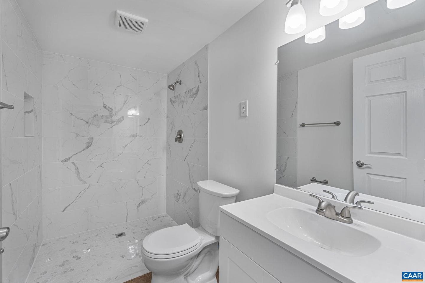 115 Deerwood Dr photo 35