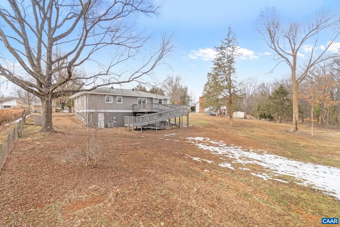 115 Deerwood Dr photo 43