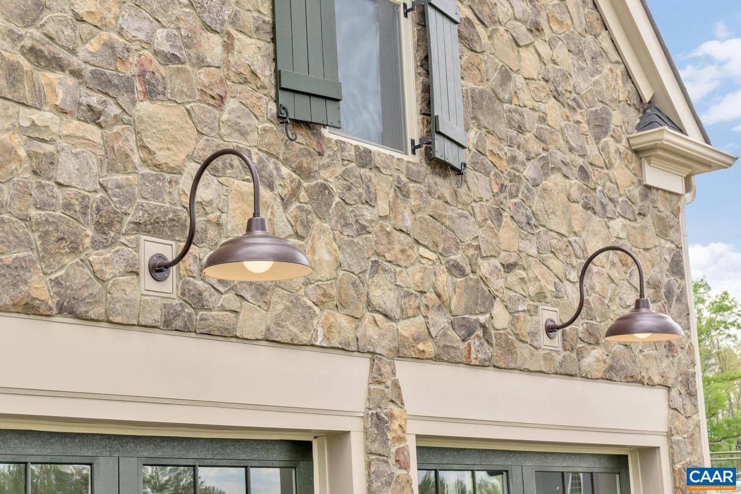 7226 Steep Rock Dr photo 3