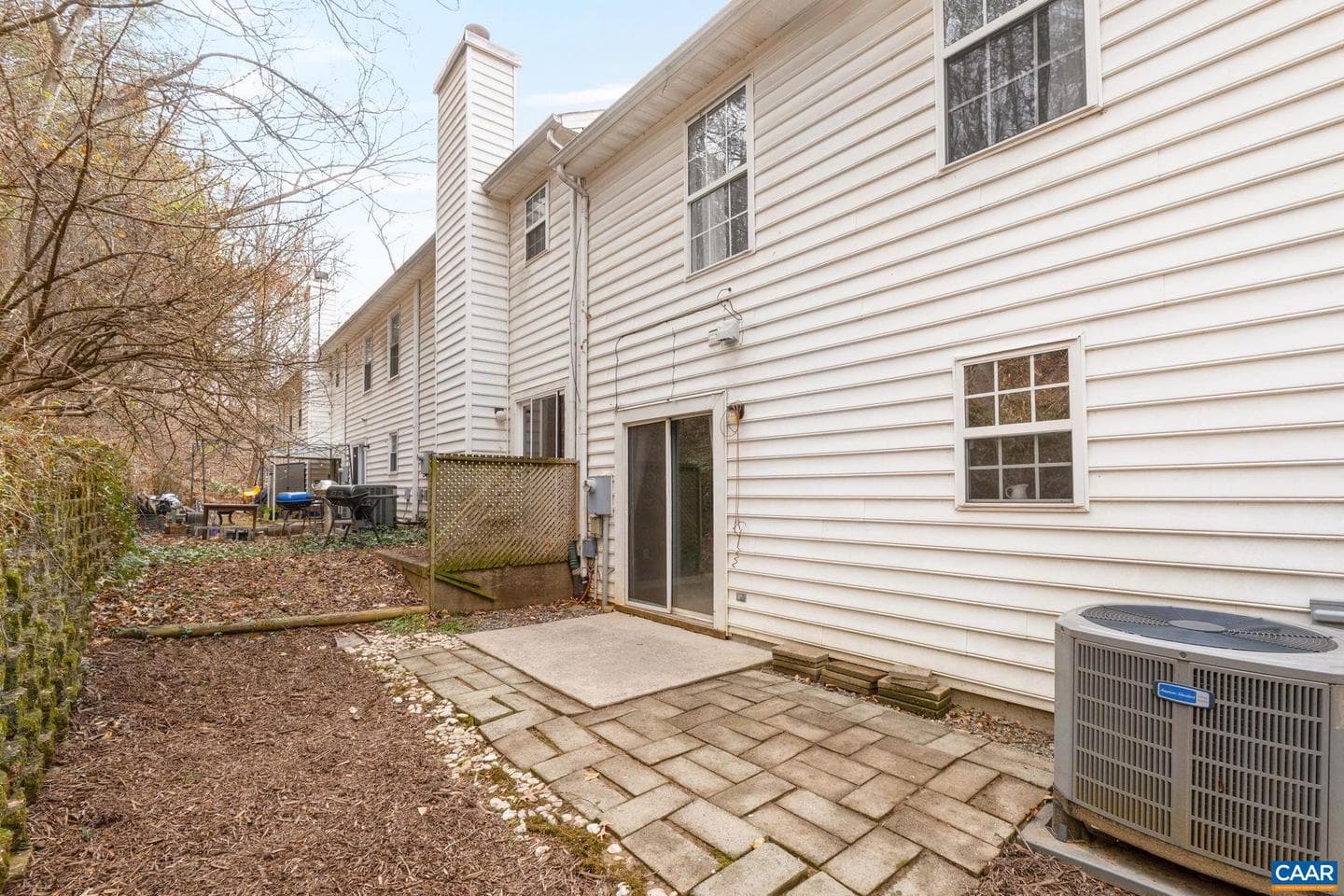 972 Towne Ln photo 20